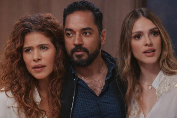 Ronei arma plano junto com Naiane em 'Coração Acelerado'