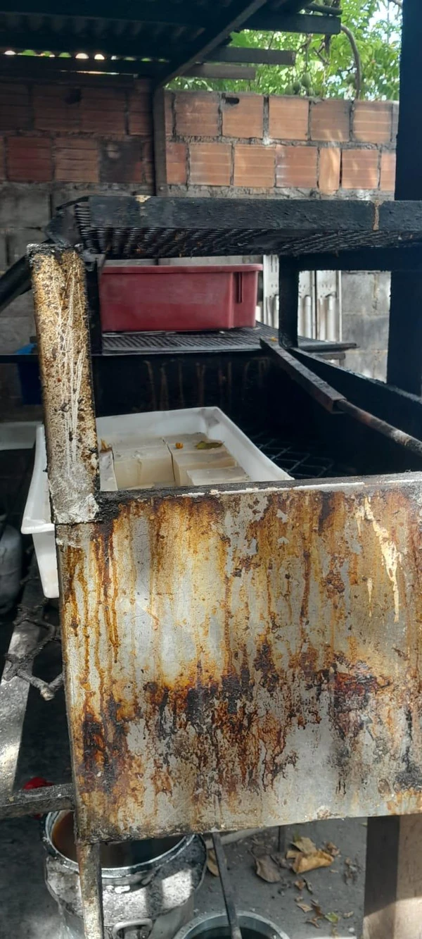 Vigilância Sanitária interdita comércio de quentinhas por Divulgação