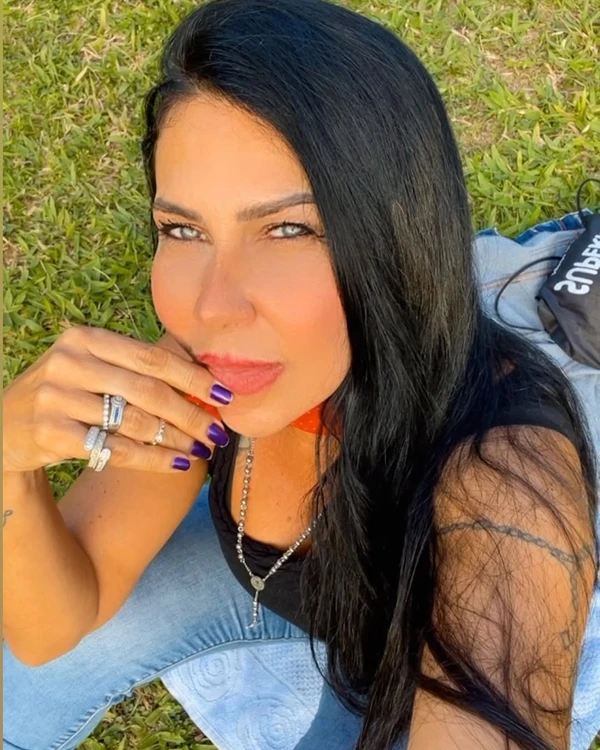 Denize Taccto por Reprodução/Instagram