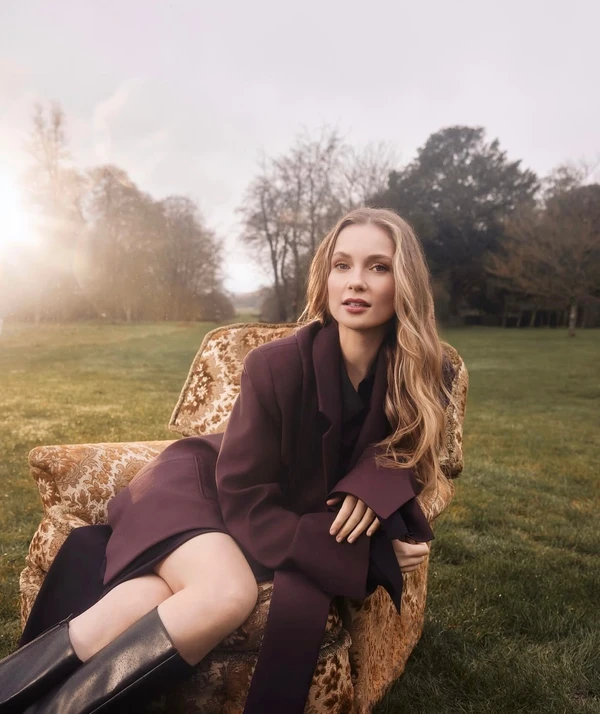 Francesca Bridgerton e Michaela Stirling (Masali Baduza) por Reprodução/ Instagram