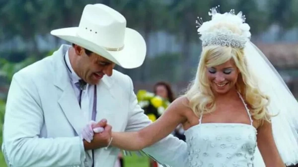 Gerson Brenner e Danielle Winits em 'Corpo Dourado' (1998) por Divulgação/Globo