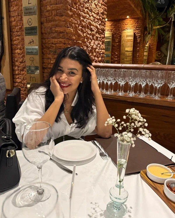 Iriz Alvez era artista mirim no Programa do Raul Gil por Reprodução/ Instagram