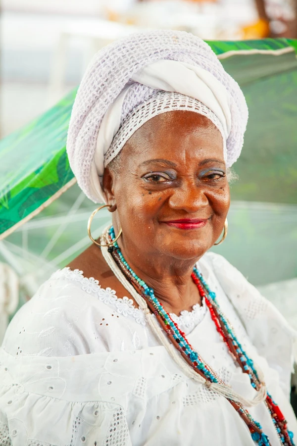 NCici é baiana de acarajé e vende por Sora Maia/CORREIO