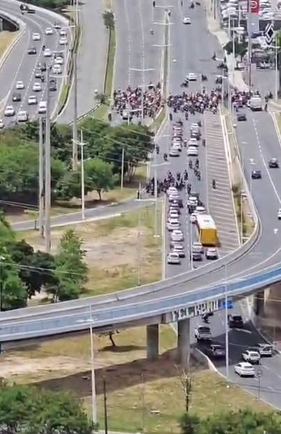 Protesto contra a alta do preço dos combustíveis em Salvador por Reprodução