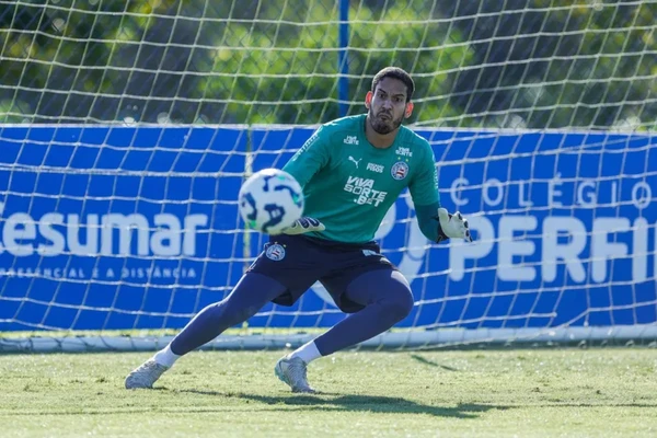 Ronaldo em ação pelo Bahia por Rafael Rodrigues/ECB