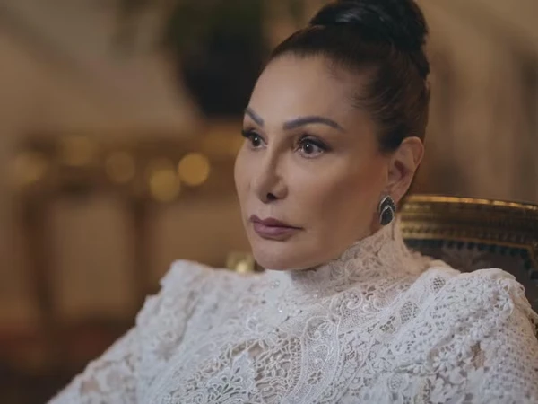 Sônia Soares (conhecida como Suzuki), em série 'O Testamento' por Divulgação/Globoplay 