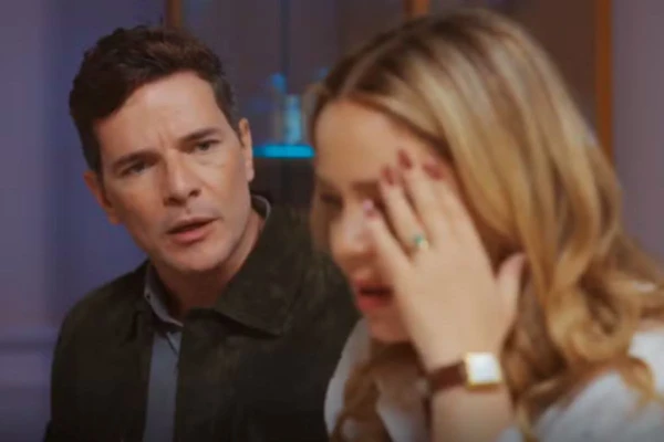 Alaorzinho de afasta de Zilá em 'Coração Acelerado'