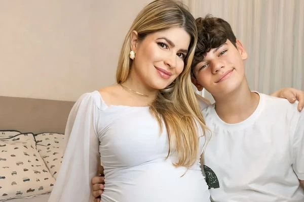 Claudia Melo por Reprodução