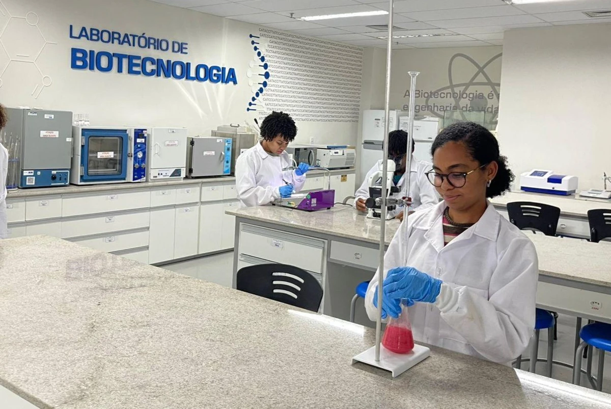 Cursos pós-técnicos SENAI Bahia por Divulgação/SENAI 