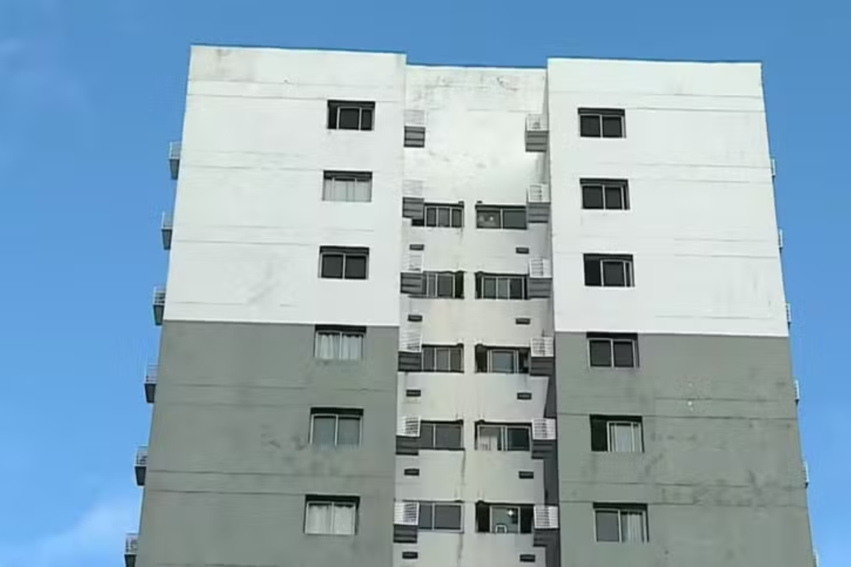 Homem teria esfaqueado vizinhos e jogado esposa de prédio por TV Sergipe