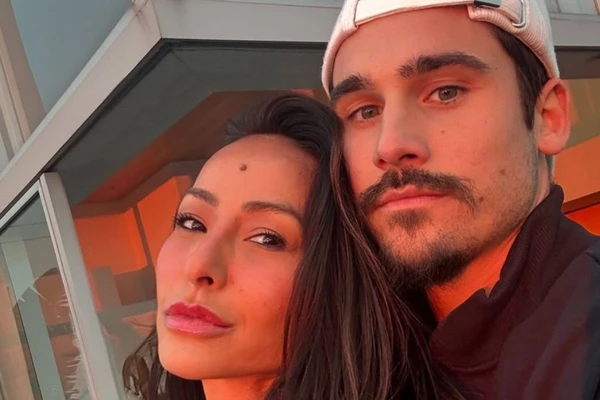 Sabrina Sato e Nicolas Prattes anunciaram que estavam juntos no Carnaval de 2024