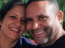 Imagem - Homem mata esposa e esfaqueia a própria filha em apartamento na Bahia