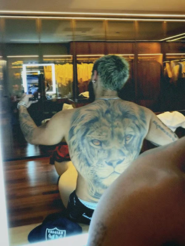 Fotos postadas por Zé Felipe por Reprodução/Instagram