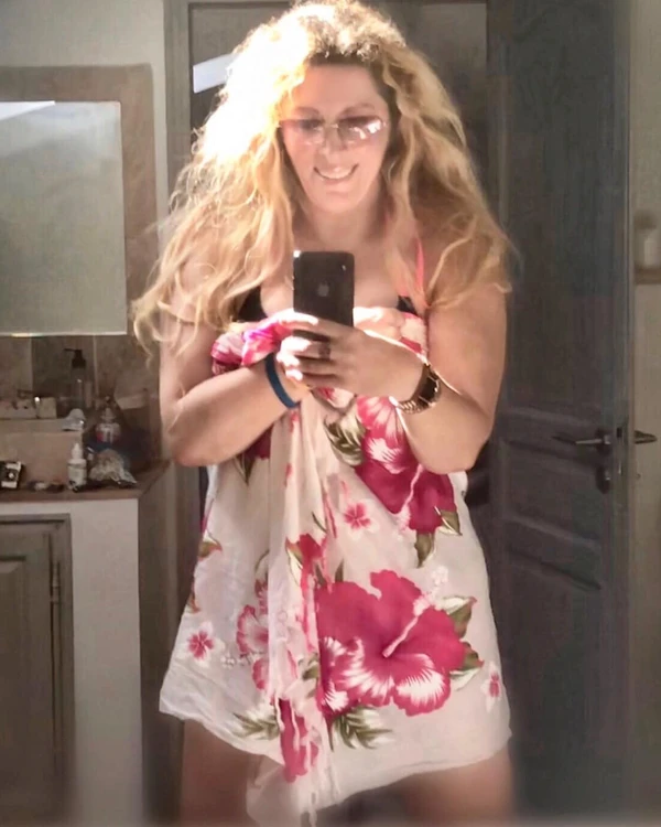 Loana Petrucciani por Reprodução/Facebook