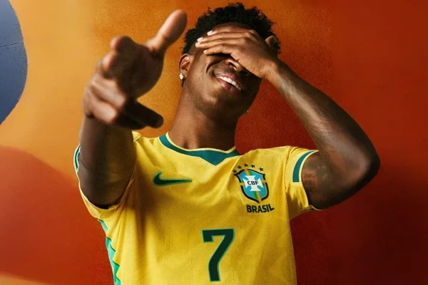 Novo uniforme principal da Seleção Brasileira 