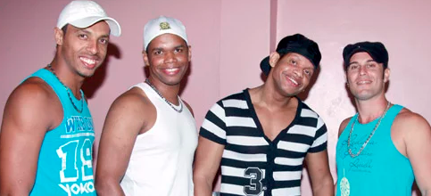 Hoje cantor é gari em Ilha da Bahia por Reprodução | Redes Sociais