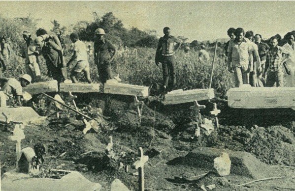 Corpos de crianças mortas em sacrifício religioso foram enterrados no Cemitério Quinta dos Lázaros por Reprodução/Revista Manchete