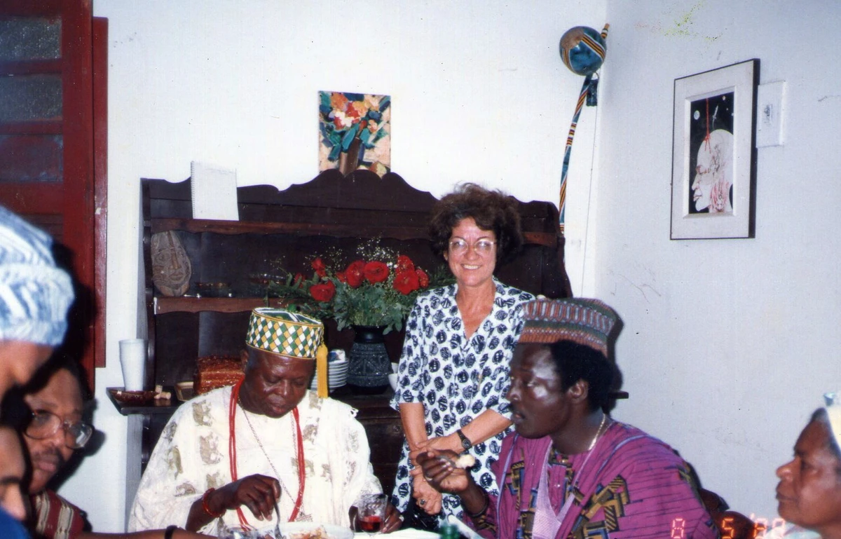 Confira momentos marcantes de Arlete Soares por Acervo Arlete Soares