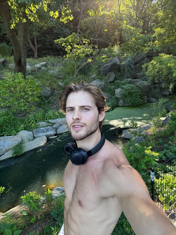 Daniel Lenhardt por Reprodução/Instagram