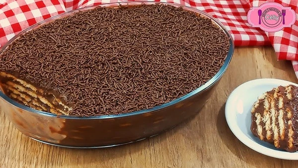 Pavê de chocolate econômico por Reprodução