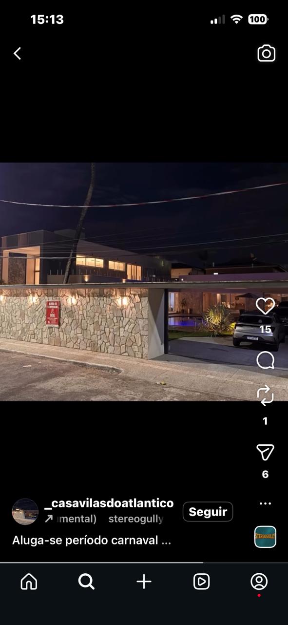 Picape do Corpo de Bombeiros é usada na obra da casa de ex-comandante da corporação por Redes sociais