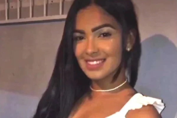 Jailaine morreu após ser baleada na cabeça por Reprodução