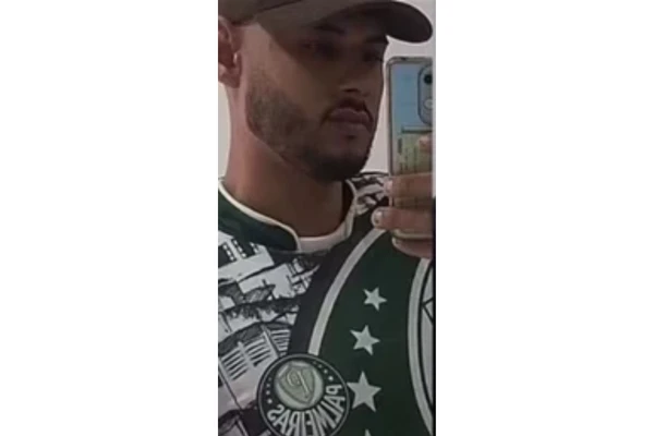 Anderson Ricardo da Silva Soares por Reprodução