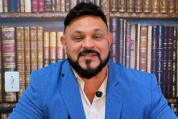 Maurício Albuquerque foi baleado durante penhora de bens por Reprodução