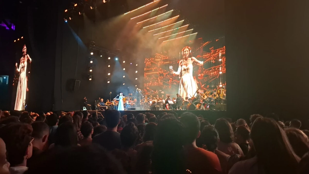 Marisa Monte na Arena Fonte Nova por Bruno Wendel/CORREIO