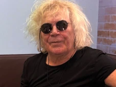 Imagem - Cantor Ovelha passa por cirurgia de emergência para implante de marcapasso