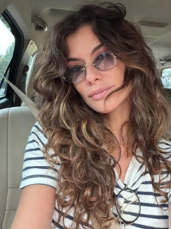 Alinne Moraes por Reprodução/Instagram