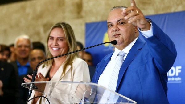 CONTINUIDADE EM JOGO: A transição de poder para Celina Leão é a aposta de Ibaneis para manter sua base unida e garantir um palanque forte para sua própria disputa ao Legislativo por Marcelo Camargo, Agência Brasil