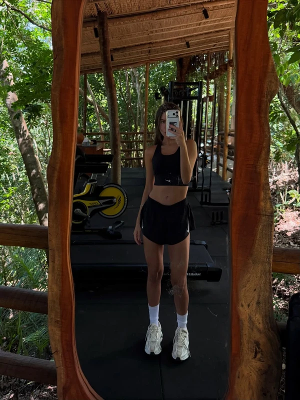 Ex-BBB Thais Braz por Reprodução/Instagram