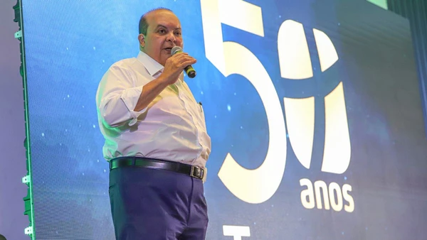 RECORDE HISTÓRICO: Ao vencer a reeleição sem necessidade de segundo turno, ele se tornou o "dono da caneta" mais influente da capital, unindo setores do empresariado e da base popular por Antonio Cruz, Agência Brasil