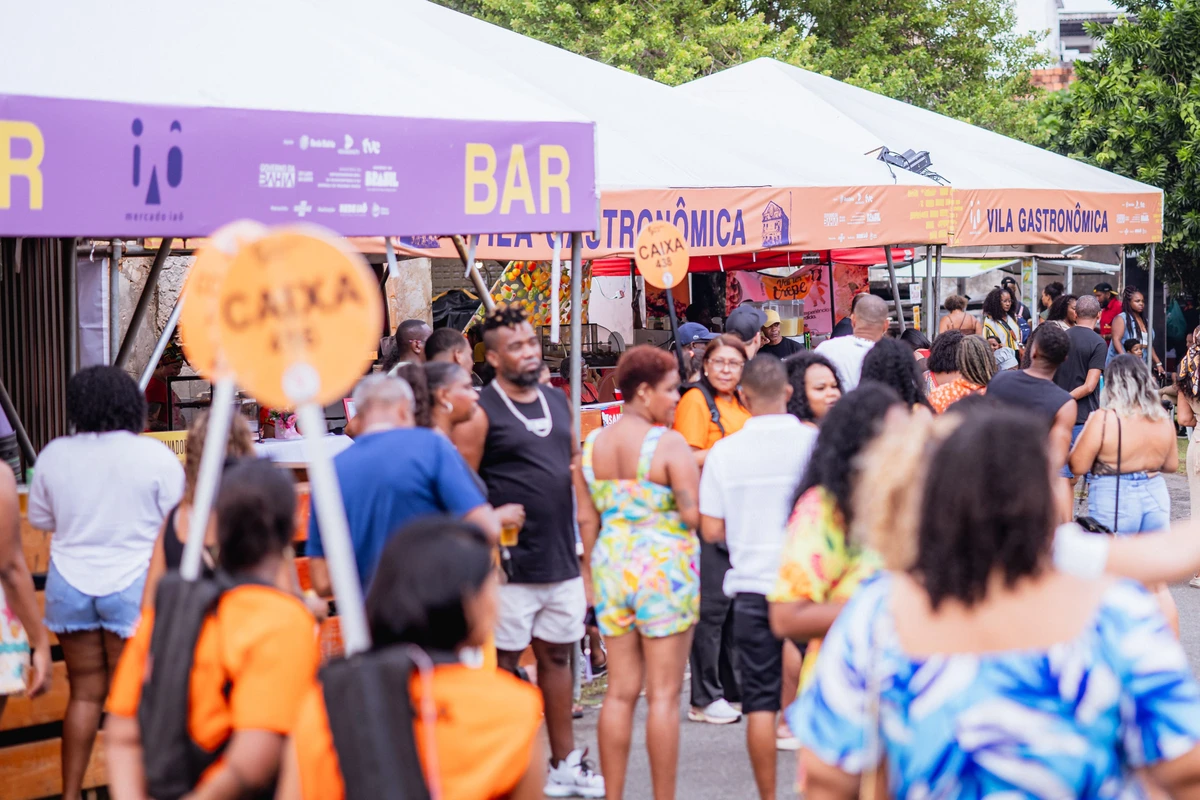 Mercado Iaô celebra aniversário de Salvador por Divulgação