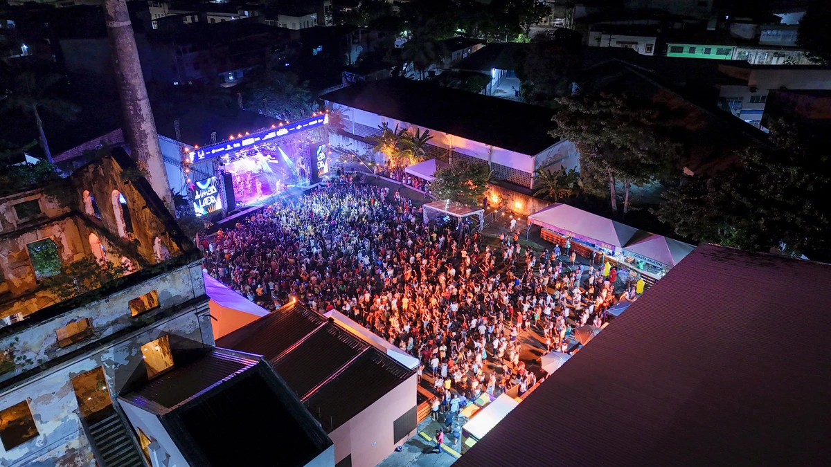 Mercado Iaô celebra aniversário de Salvador por Divulgação
