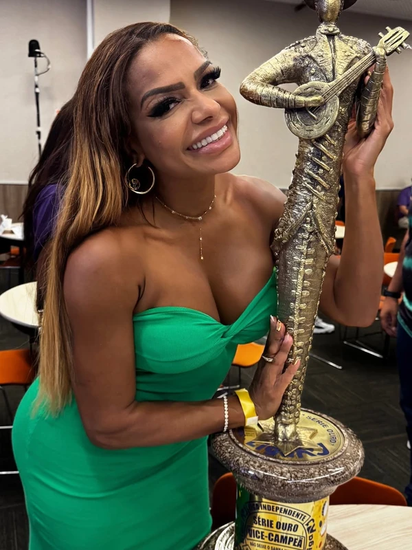 Quitéria Chagas por Reprodução/Instagram