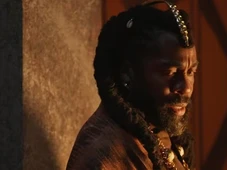 Imagem - Dumi atira aliado em poço de cobras para provar lealdade a Jendal
 em 'A Nobreza do Amor' deste sábado (4)