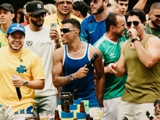 Imagem - Kamisa 10 lança 'Hoje Tem Folga' com clima de Copa e aposta em hit para o pagode