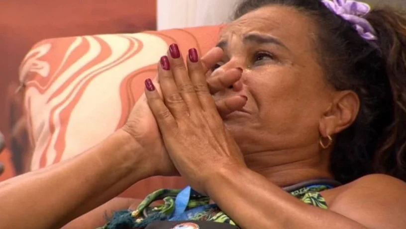 Imagem - No 'BBB 26', Solange Couto rebate críticas por usar o SUS e revela quanto ganha de aposentadoria