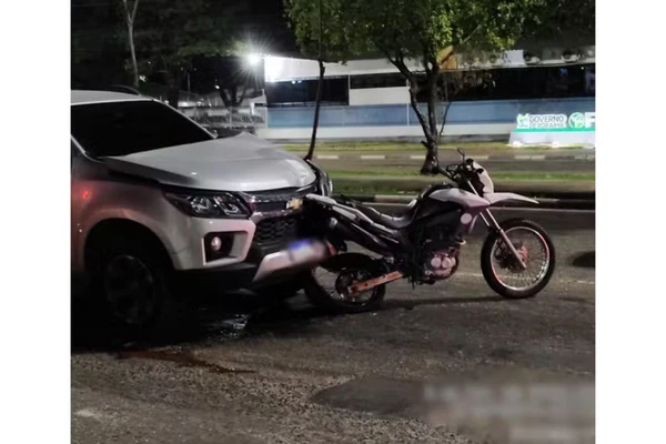 Amanda Kathryn teria usado influência do pai após acidente por Reprodução