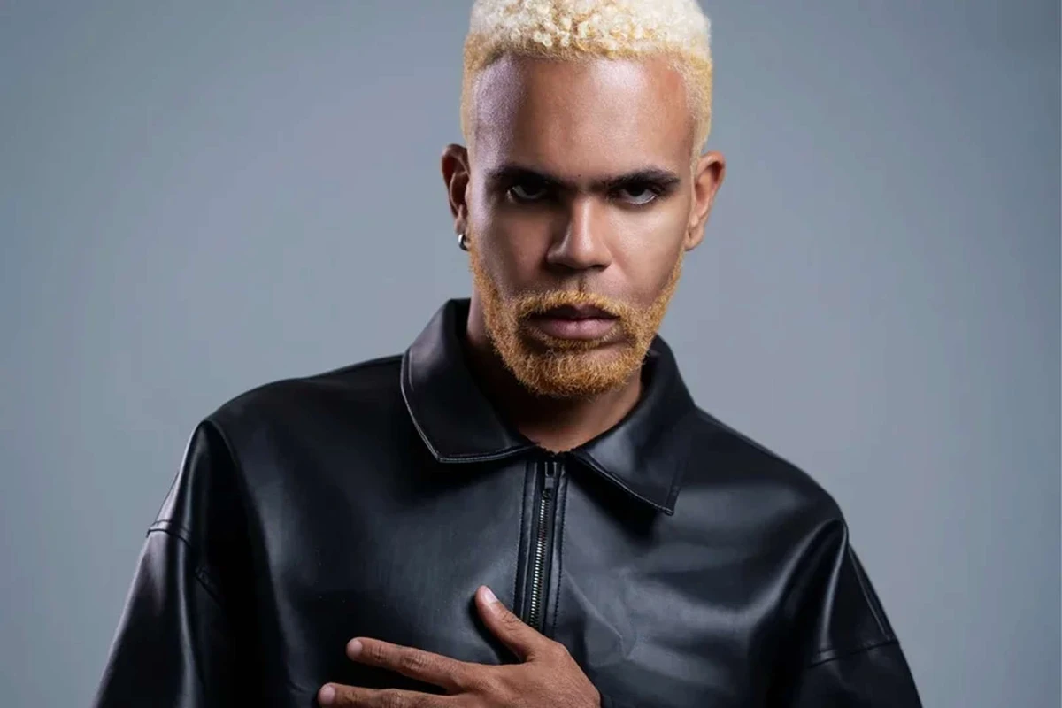 Artista baiano Hiran por Reprodução/Redes Sociais 