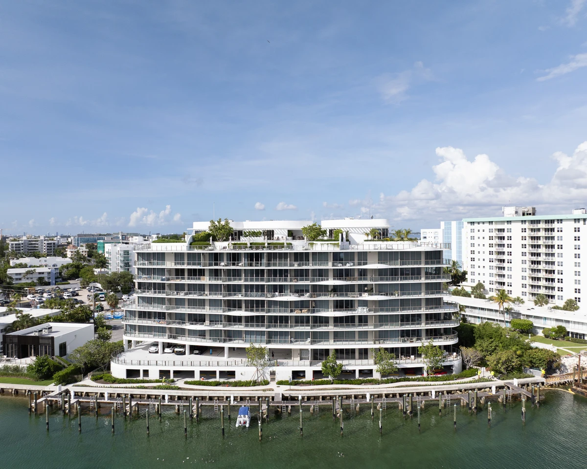 Nova cobertura de Ronaldo Fenômeno fica no Onda Residences, em Miami por Onda Residences/Reprodução/Facebook