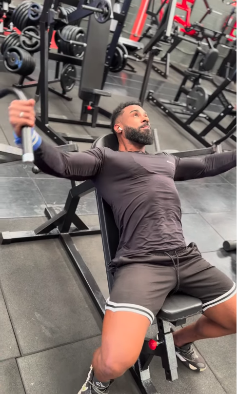 Fisiculturista e personal trainer Rafael Santos por Reprodução | Instagram