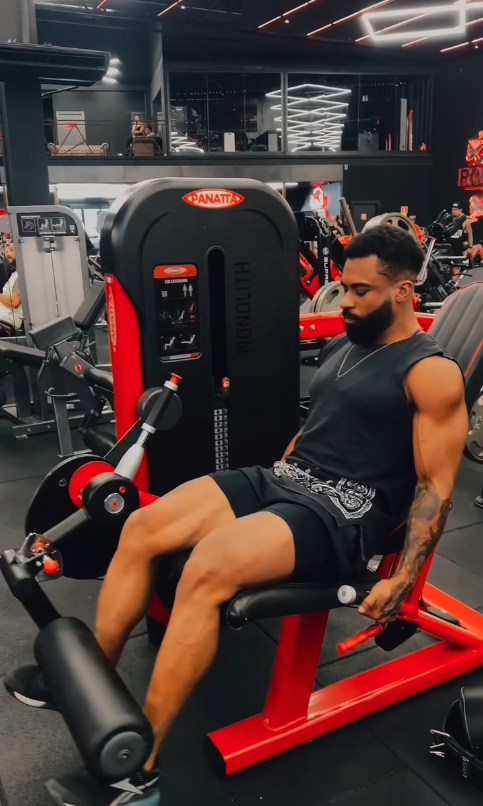 Fisiculturista e personal trainer Rafael Santos por Reprodução | Instagram