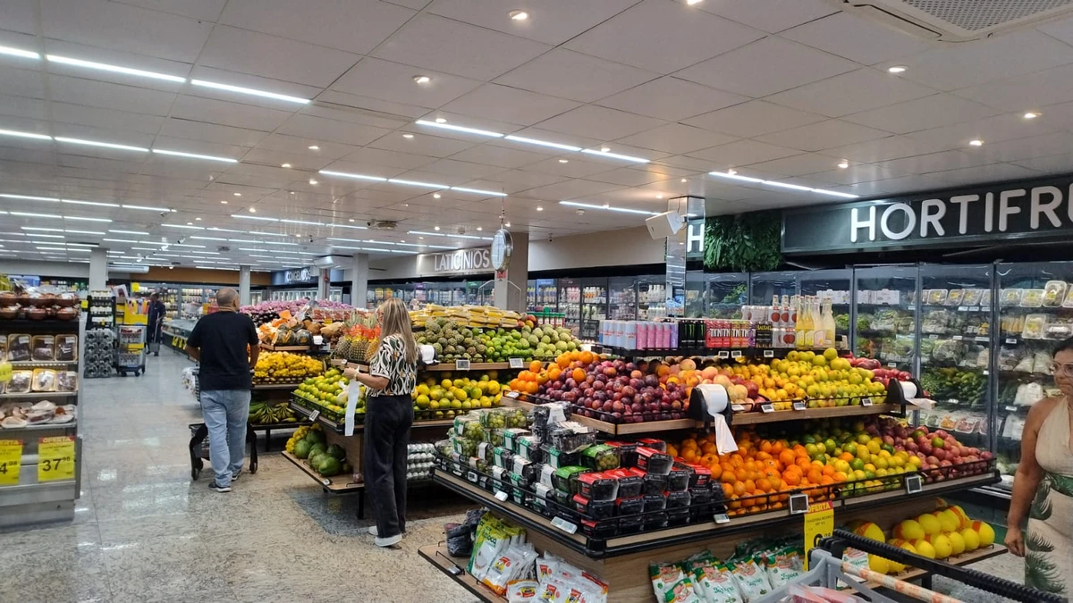 Rede de supermercados reabre unidade em Salvador com promoções por Divulgação 