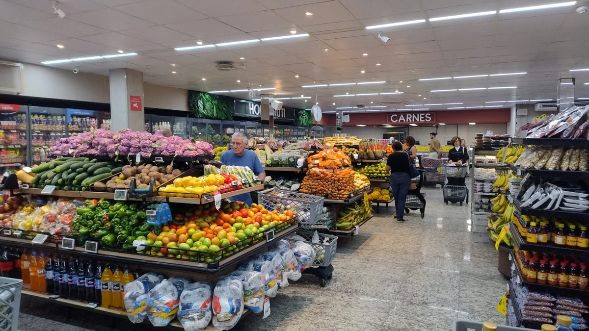 Rede de supermercados reabre unidade em Salvador com promoções por Divulgação 