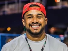 Imagem - Muso, discreto e herdeiro do samba: quem é Mestre Fafá, apontado como possível affair de Paolla Oliveira