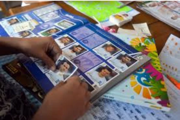 Álbum vai ter 980 figurinhas e pode custar R$ 7 mil por Reprodução