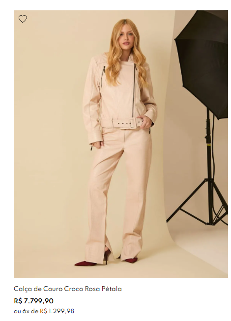 Peça da Anne Fernandes por Reprodução